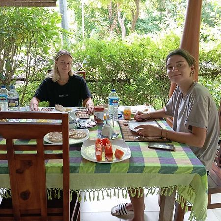 Keerthi Homestay Sigiriya Exterior photo