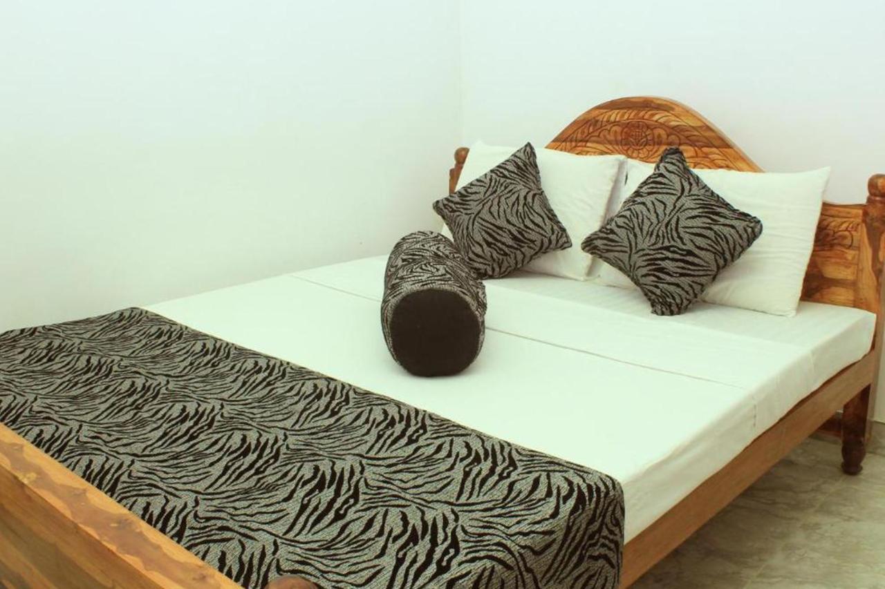 Keerthi Homestay Sigiriya Exterior photo